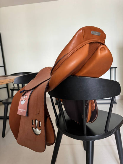 Bruno Delgrange Rivoli Jumping Saddle 17.5"